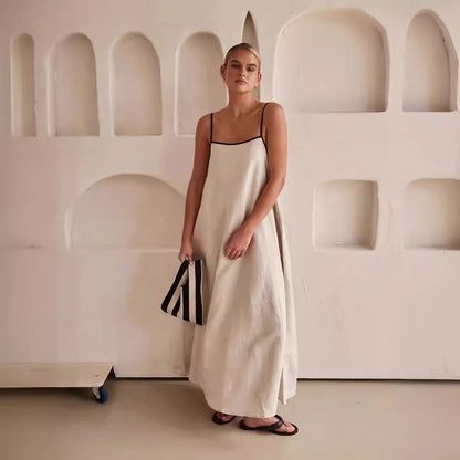 Robe Longue Noire à Bretelles – Élégance Décontractée d’Été