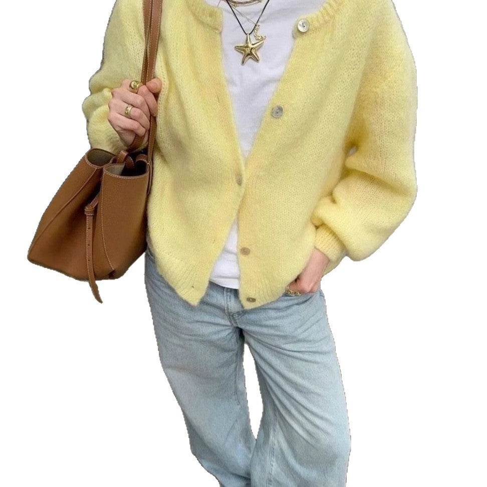 Cardigan doux en velours à boutons nacrés