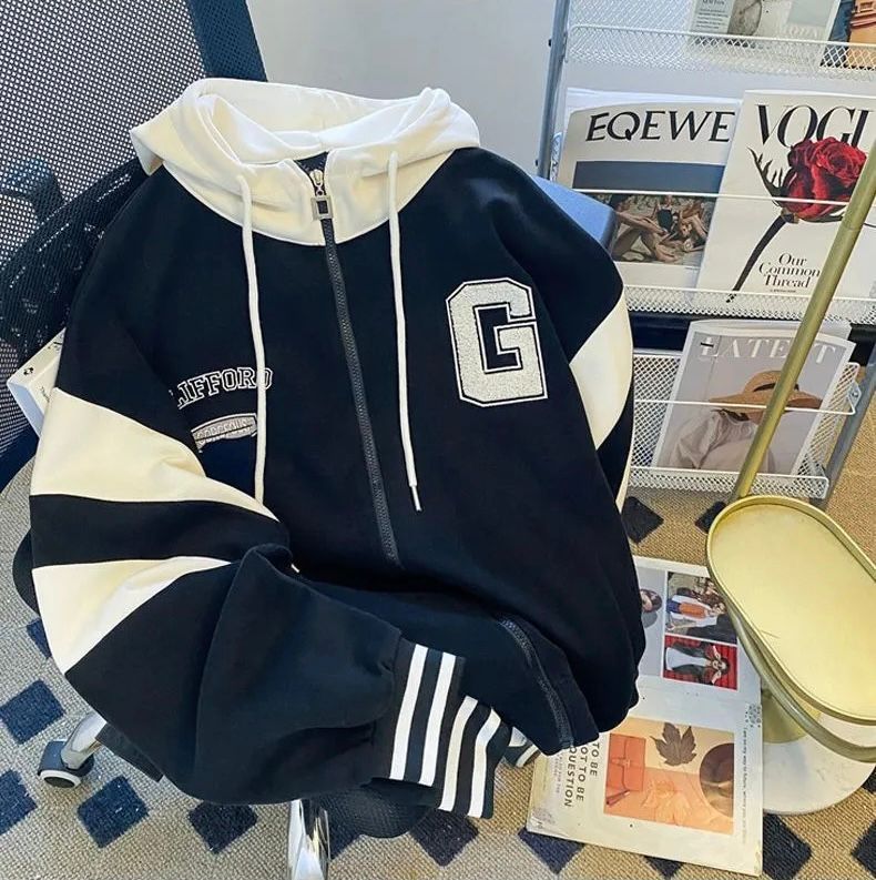 Hoodie Brodé Élégant