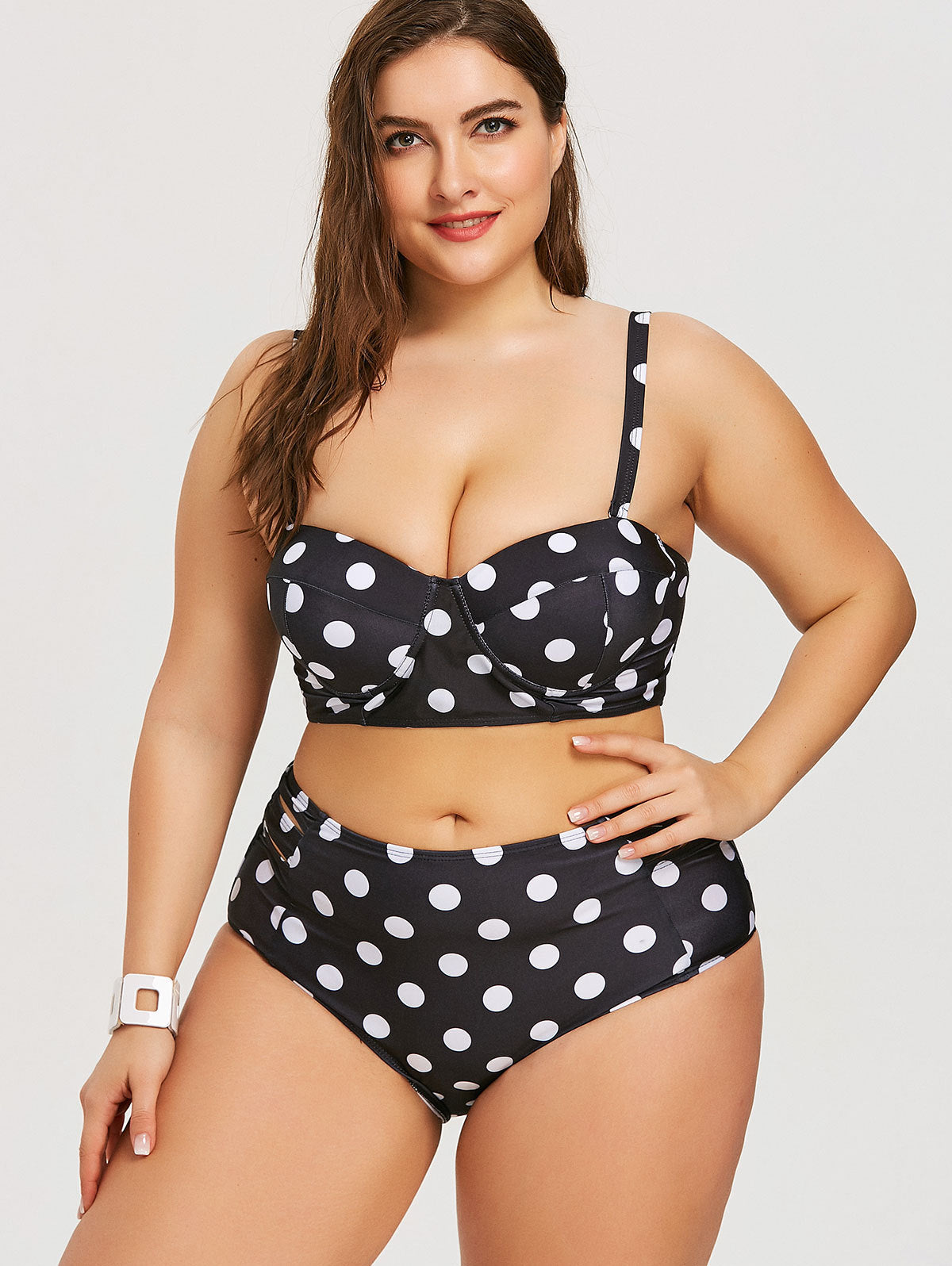 Bikini rétro à pois grande taille