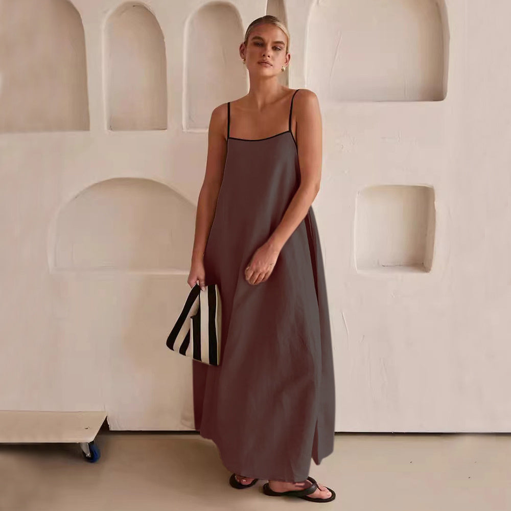 Robe Longue Noire à Bretelles – Élégance Décontractée d’Été