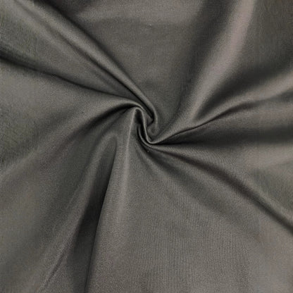 Robe Noire Maxi – Épaule Unique & Fente